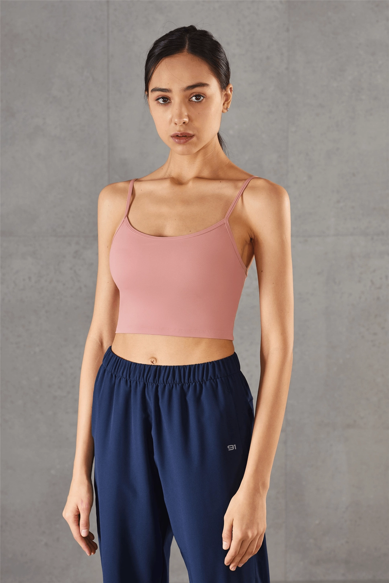 Oasis Scoop Neck Crop Top